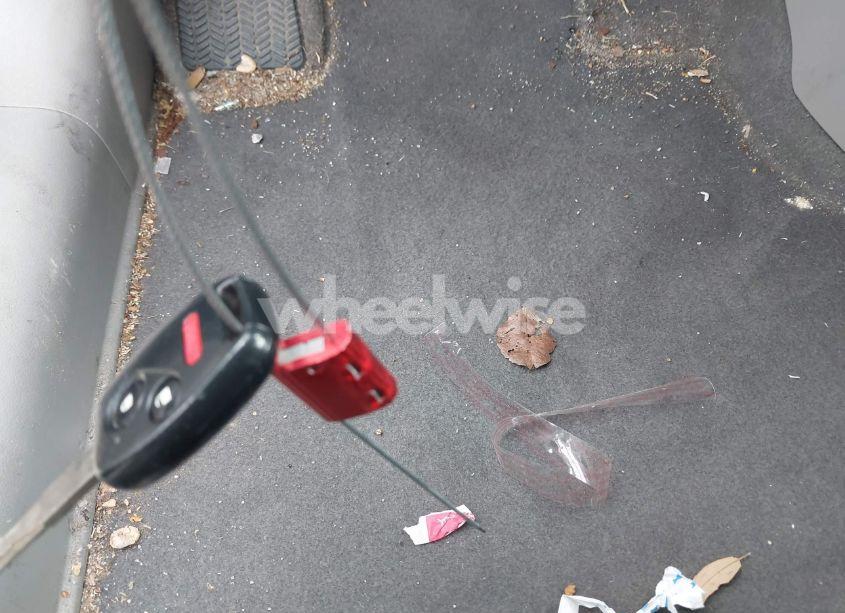 Photo 11 of 2013 Honda Cr-v LX (VIN 2HKRM4H31DH605204)