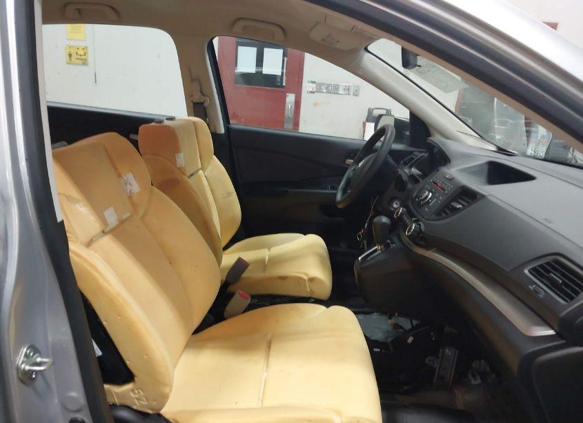 Photo 5 of 2016 Honda Cr-v LX (VIN 2HKRM4H31GH680330)