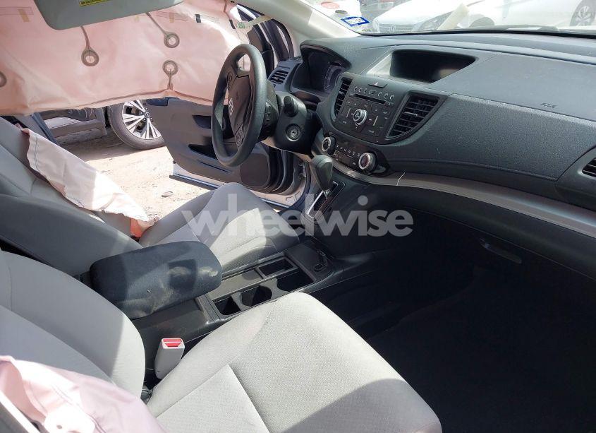 Photo 5 of 2015 Honda Cr-v LX (VIN 2HKRM4H32FH630230)