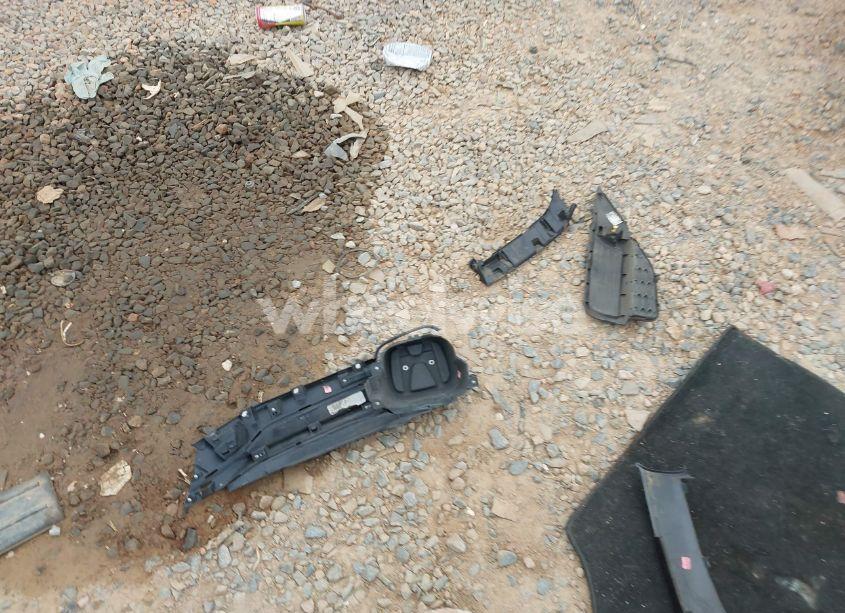 Photo 12 of 2015 Honda Cr-v LX (VIN 2HKRM4H32FH637257)