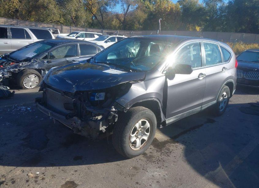 Photo 2 of 2016 Honda Cr-v LX (VIN 2HKRM4H32GH607287)