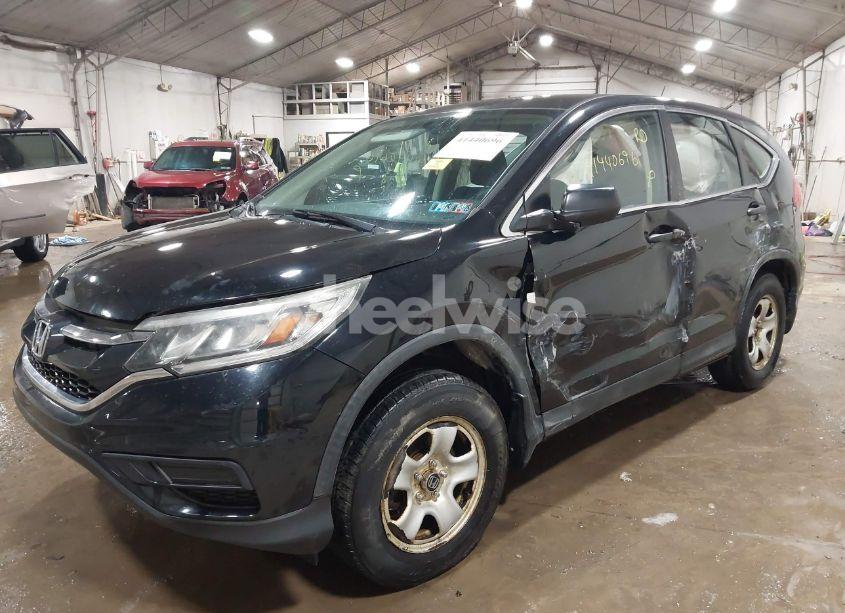 Photo 2 of 2016 Honda Cr-v LX (VIN 2HKRM4H32GH668249)