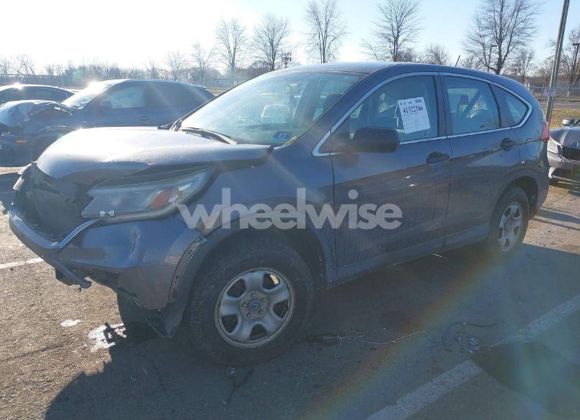 Photo 2 of 2016 Honda Cr-v LX (VIN 2HKRM4H32GH695967)