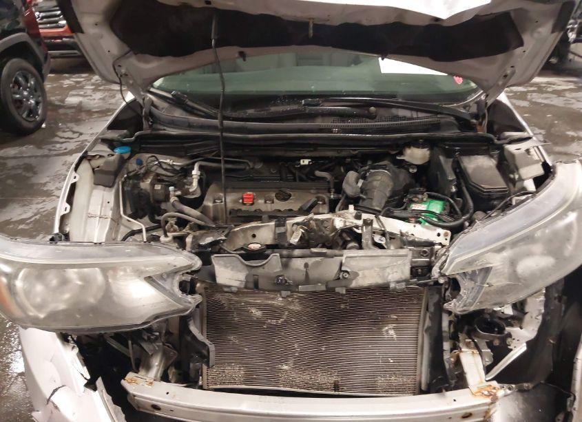 Photo 10 of 2013 Honda Cr-v LX (VIN 2HKRM4H33DH604085)