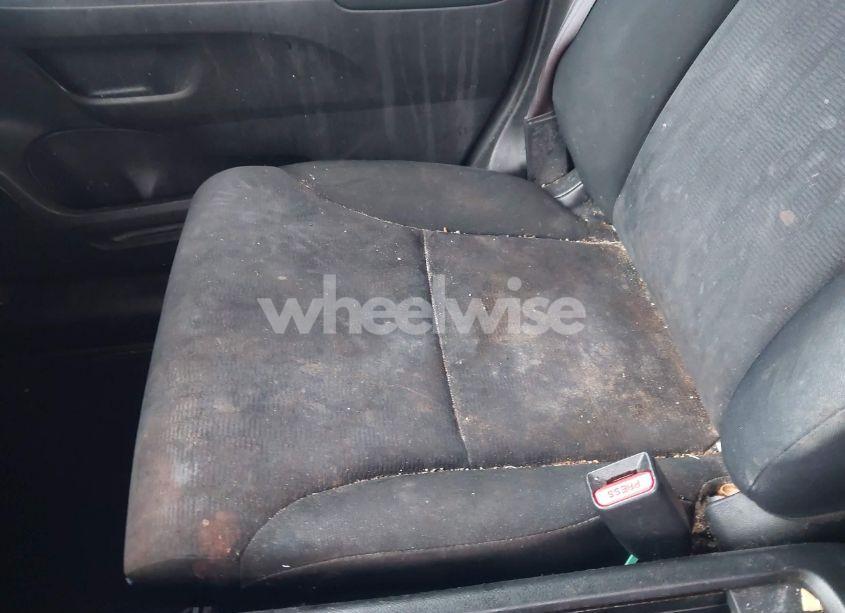 Photo 19 of 2013 Honda Cr-v LX (VIN 2HKRM4H33DH669292)