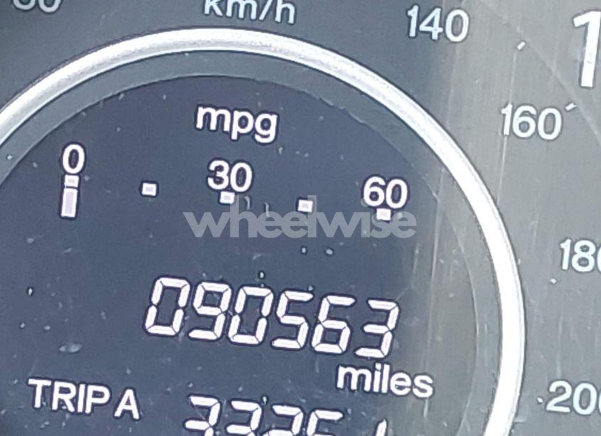 Photo 16 of 2013 Honda Cr-v LX (VIN 2HKRM4H33DH673875)