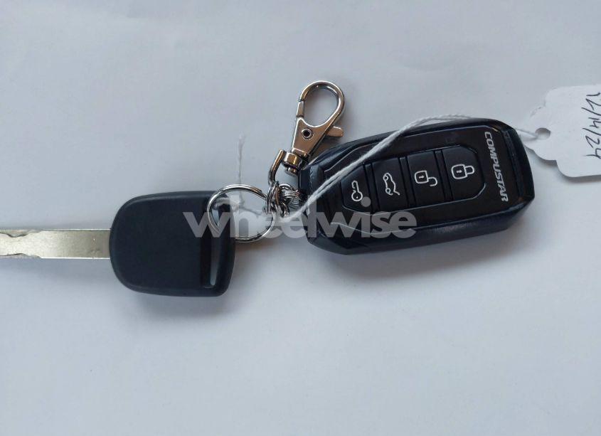 Photo 11 of 2014 Honda Cr-v LX (VIN 2HKRM4H33EH633054)
