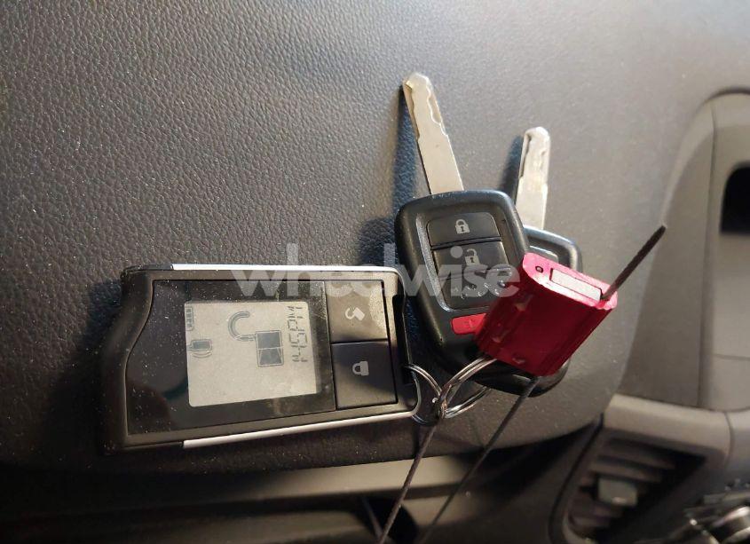 Photo 11 of 2014 Honda Cr-v LX (VIN 2HKRM4H33EH723658)