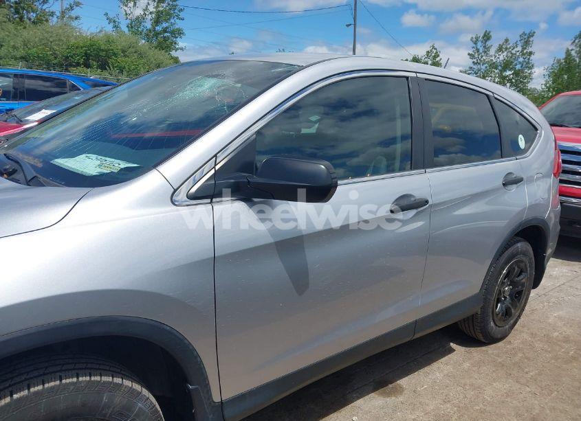 Photo 14 of 2016 Honda Cr-v LX (VIN 2HKRM4H33GH646406)