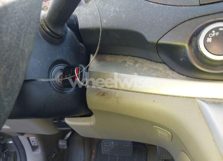 Photo 11 of 2014 Honda Cr-v LX (VIN 2HKRM4H34EH647612)