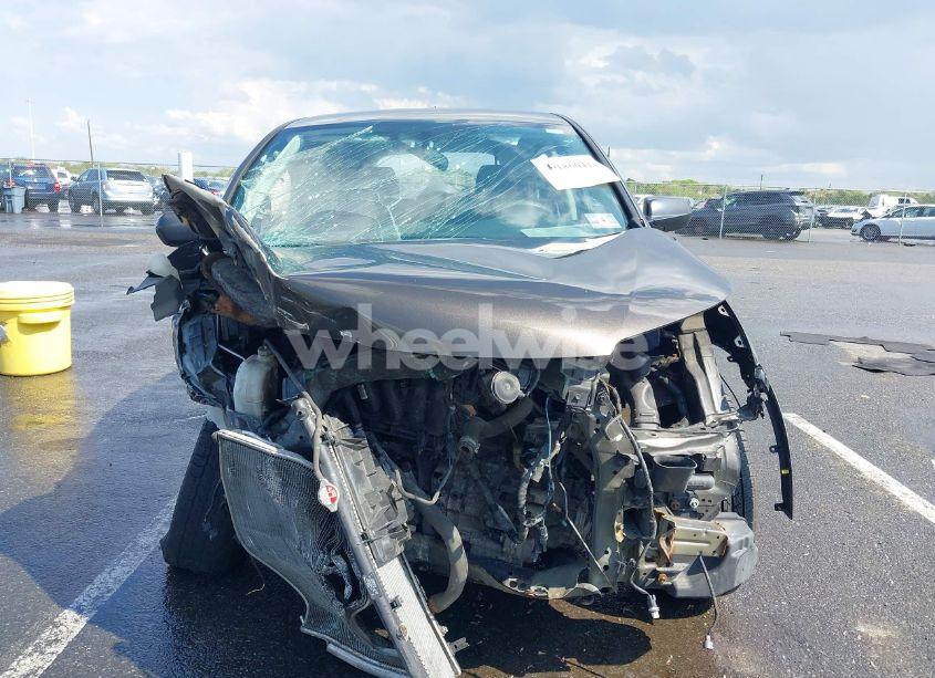 Photo 12 of 2014 Honda Cr-v LX (VIN 2HKRM4H34EH654611)