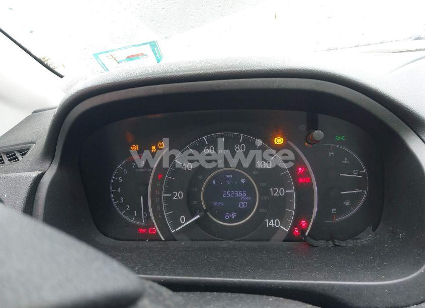 Photo 7 of 2015 Honda Cr-v LX (VIN 2HKRM4H34FH703940)