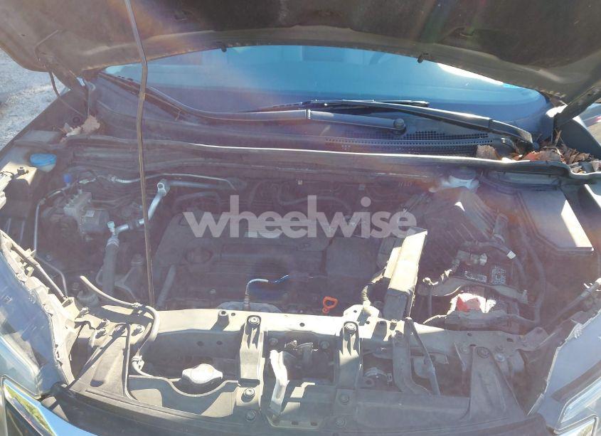 Photo 10 of 2016 Honda Cr-v LX (VIN 2HKRM4H34GH671427)