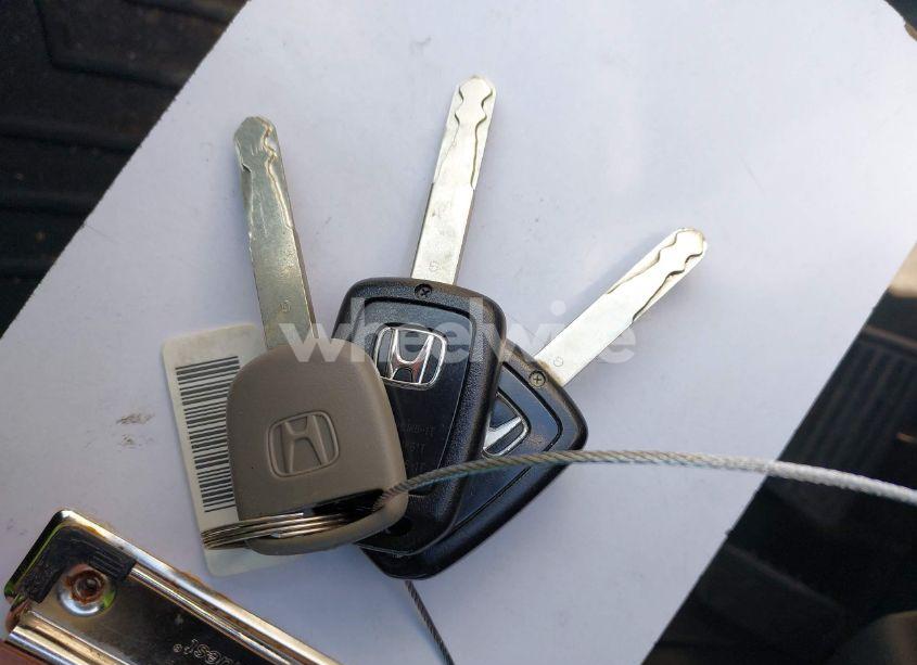 Photo 11 of 2016 Honda Cr-v LX (VIN 2HKRM4H34GH671427)