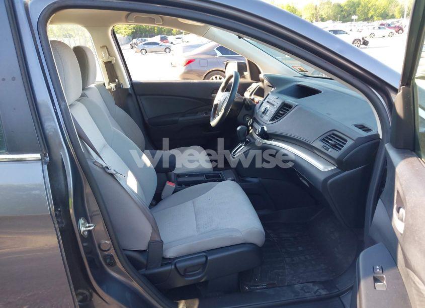 Photo 5 of 2016 Honda Cr-v LX (VIN 2HKRM4H34GH671427)