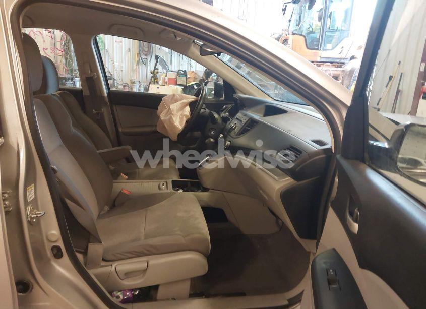 Photo 5 of 2012 Honda Cr-v LX (VIN 2HKRM4H35CH609710)