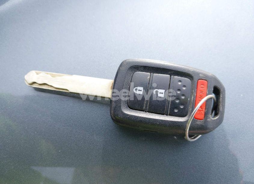 Photo 11 of 2014 Honda Cr-v LX (VIN 2HKRM4H35EH601612)