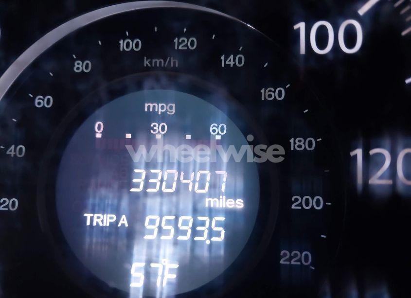 Photo 15 of 2015 Honda Cr-v LX (VIN 2HKRM4H35FH637267)
