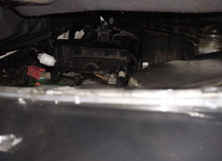 Photo 10 of 2015 Honda Cr-v LX (VIN 2HKRM4H35FH638760)