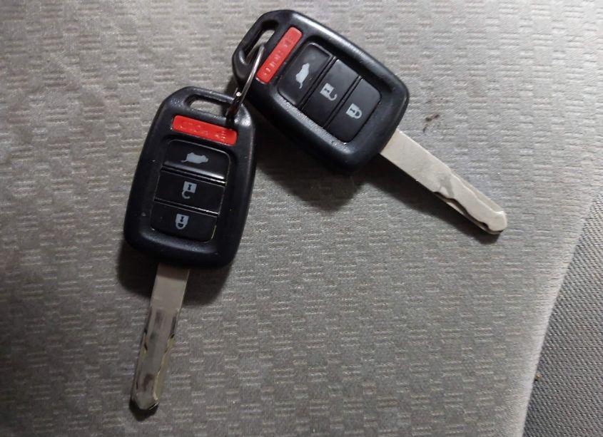 Photo 11 of 2015 Honda Cr-v LX (VIN 2HKRM4H35FH638760)