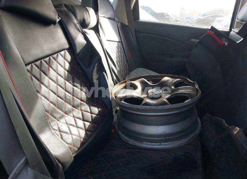 Photo 8 of 2015 Honda Cr-v LX (VIN 2HKRM4H35FH689904)