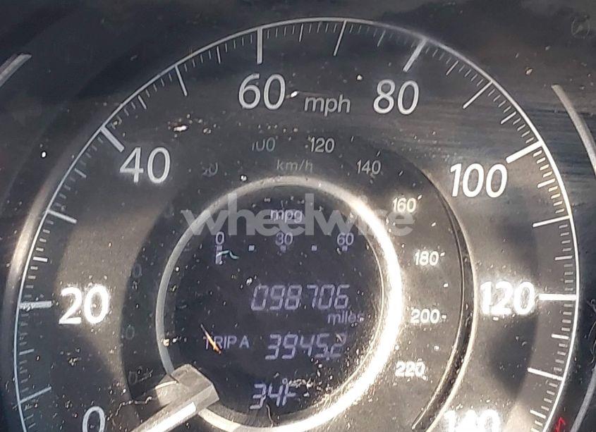 Photo 16 of 2016 Honda Cr-v LX (VIN 2HKRM4H35GH609650)