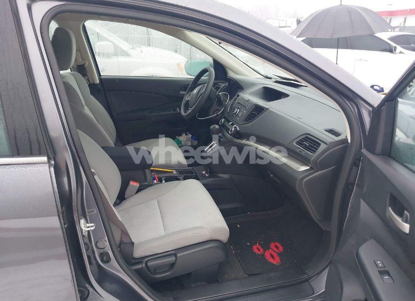 Photo 5 of 2016 Honda Cr-v LX (VIN 2HKRM4H35GH609793)