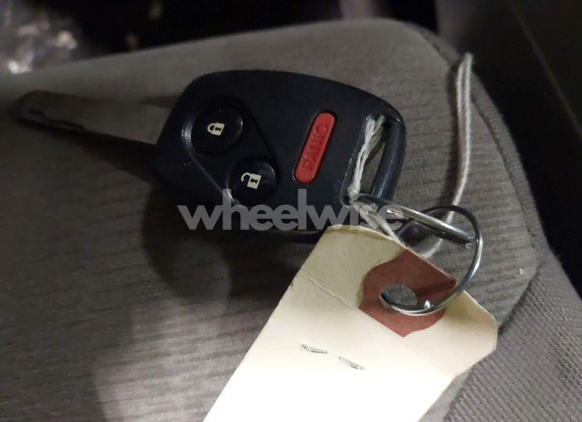 Photo 11 of 2013 Honda Cr-v LX (VIN 2HKRM4H36DH639171)