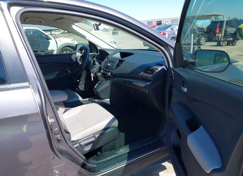 Photo 5 of 2015 Honda Cr-v LX (VIN 2HKRM4H36FH637438)