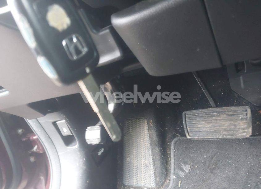 Photo 11 of 2015 Honda Cr-v LX (VIN 2HKRM4H36FH689815)