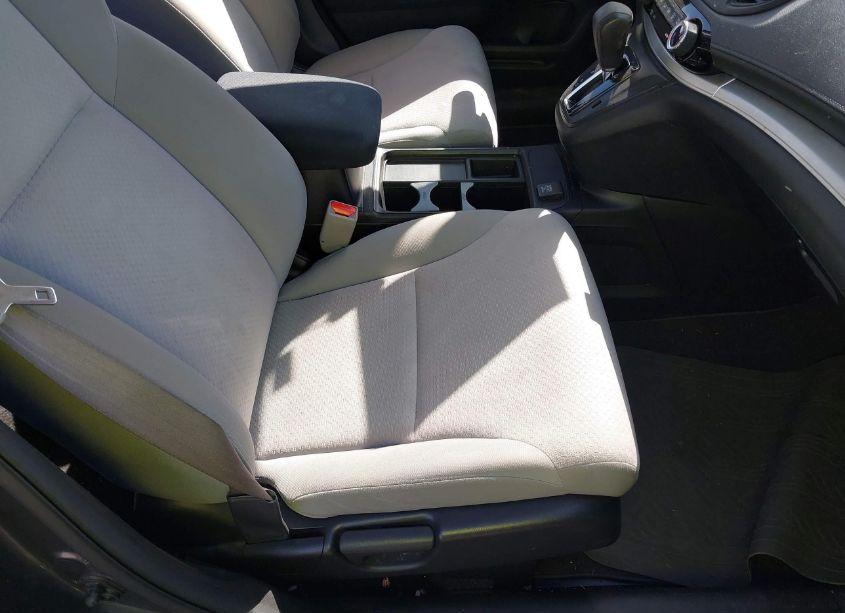 Photo 5 of 2016 Honda Cr-v LX (VIN 2HKRM4H36GH602321)