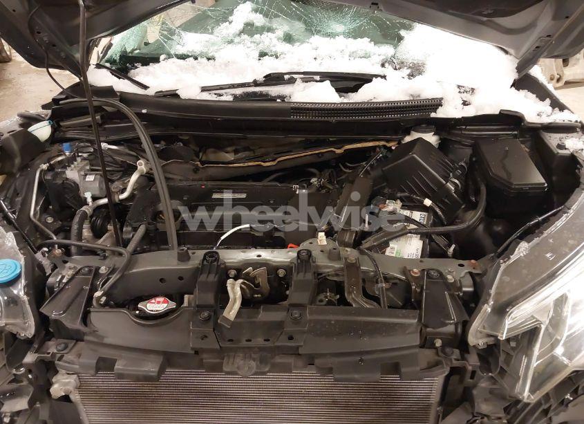 Photo 10 of 2016 Honda Cr-v LX (VIN 2HKRM4H36GH676628)