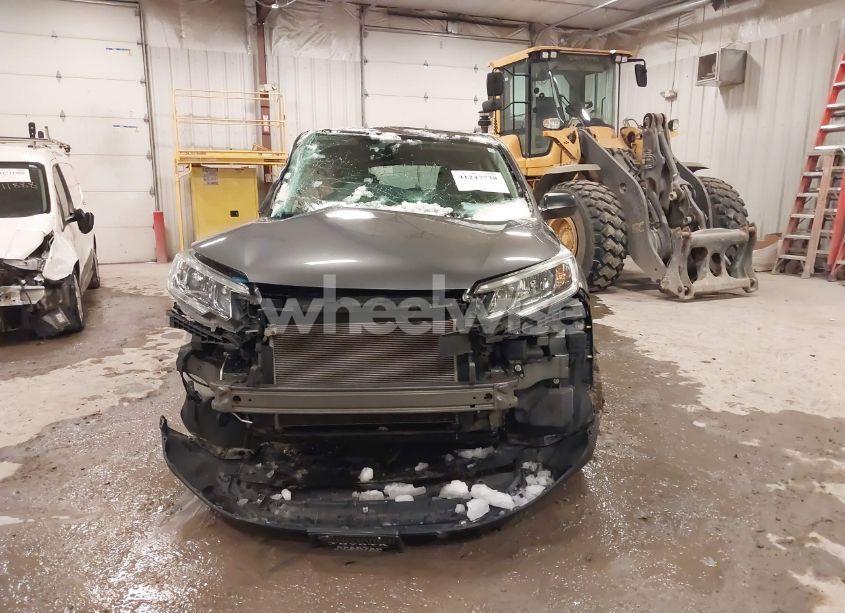 Photo 12 of 2016 Honda Cr-v LX (VIN 2HKRM4H36GH676628)