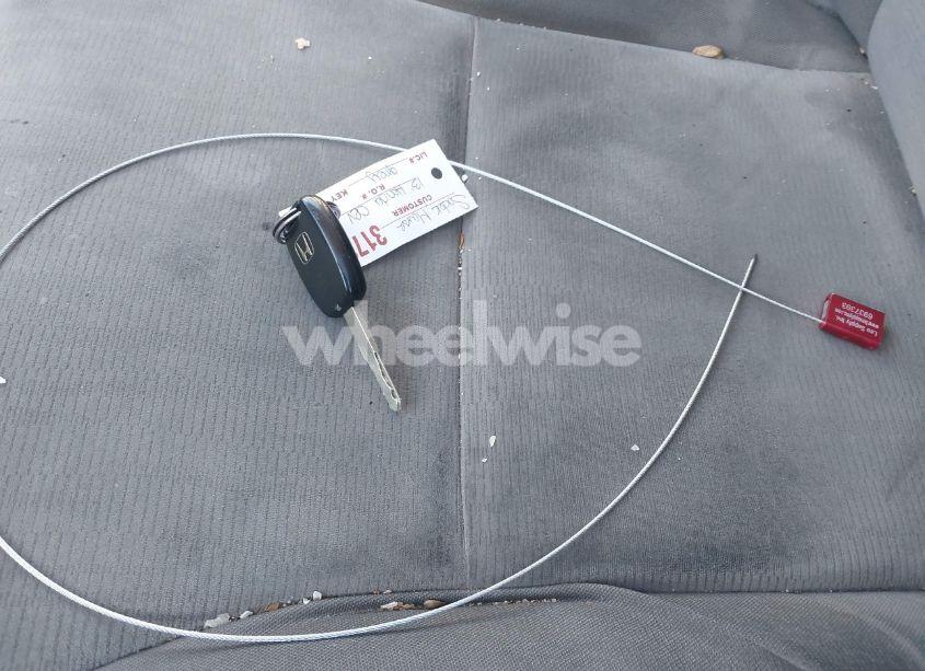 Photo 11 of 2013 Honda Cr-v LX (VIN 2HKRM4H37DH600928)