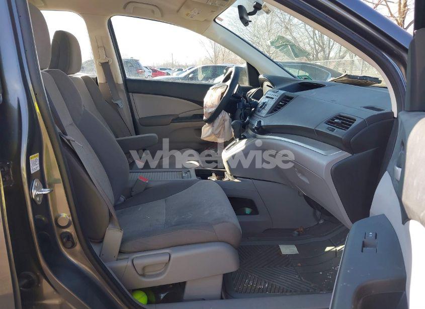 Photo 5 of 2013 Honda Cr-v LX (VIN 2HKRM4H37DH670980)