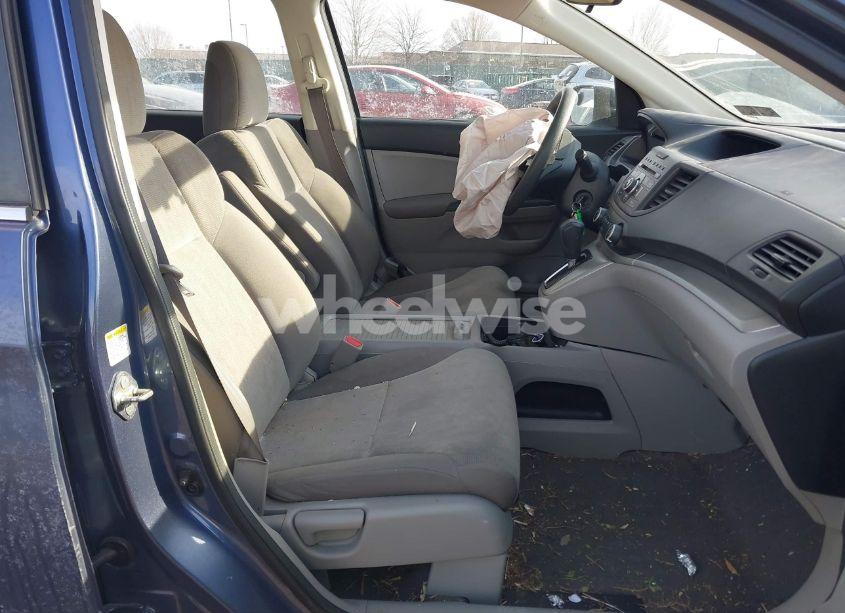 Photo 5 of 2014 Honda Cr-v LX (VIN 2HKRM4H37EH613664)
