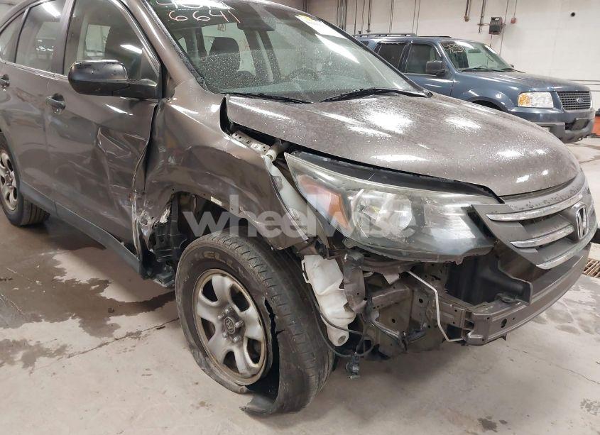 Photo 6 of 2014 Honda Cr-v LX (VIN 2HKRM4H37EH625880)