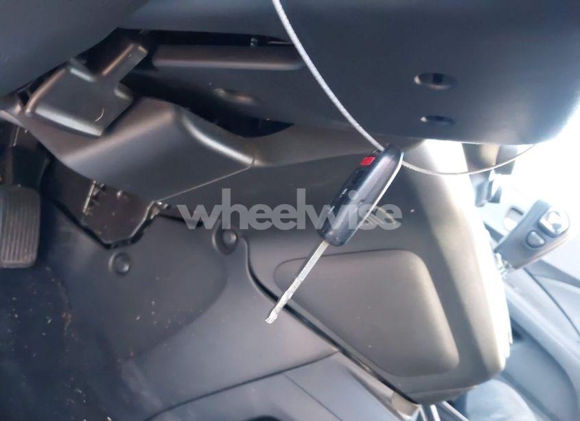 Photo 11 of 2014 Honda Cr-v LX (VIN 2HKRM4H37EH633252)