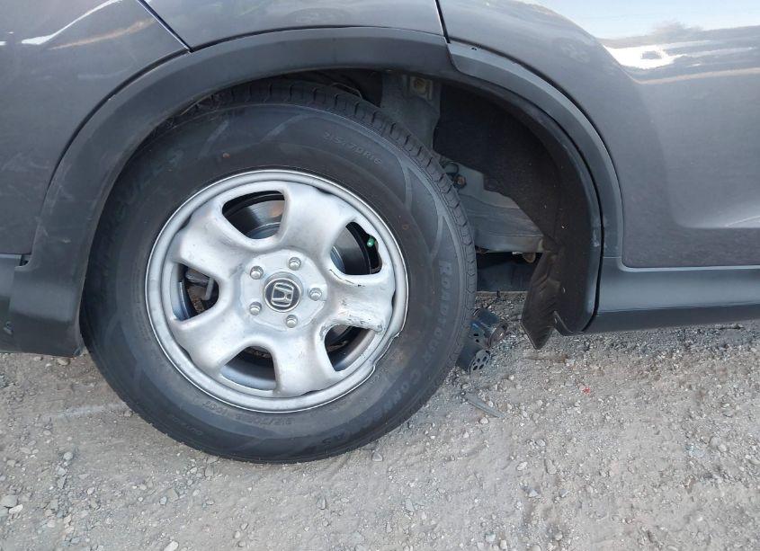 Photo 6 of 2015 Honda Cr-v LX (VIN 2HKRM4H37FH688270)