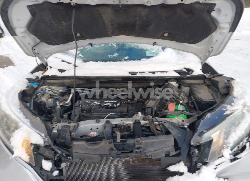 Photo 10 of 2016 Honda Cr-v LX (VIN 2HKRM4H37GH604983)