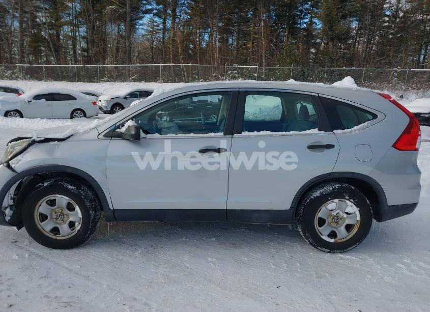 Photo 14 of 2016 Honda Cr-v LX (VIN 2HKRM4H37GH604983)