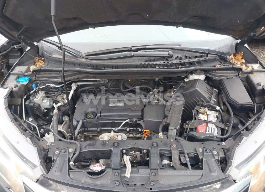 Photo 10 of 2016 Honda Cr-v LX (VIN 2HKRM4H37GH657621)