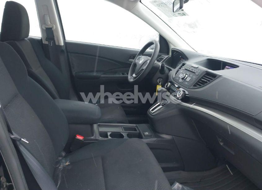 Photo 5 of 2016 Honda Cr-v LX (VIN 2HKRM4H37GH657621)