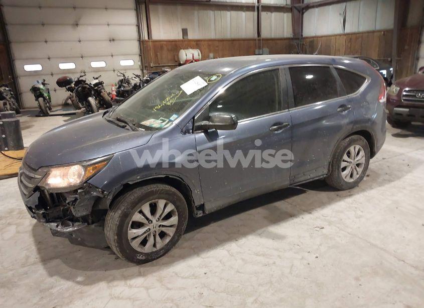 Photo 2 of 2013 Honda Cr-v LX (VIN 2HKRM4H38DH650155)
