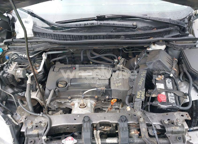 Photo 10 of 2016 Honda Cr-v LX (VIN 2HKRM4H38GH609609)