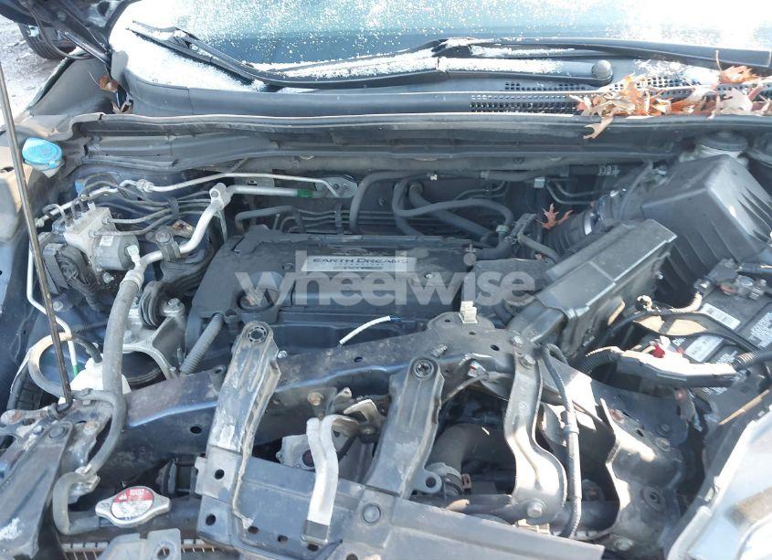 Photo 10 of 2015 Honda Cr-v LX (VIN 2HKRM4H39FH627910)