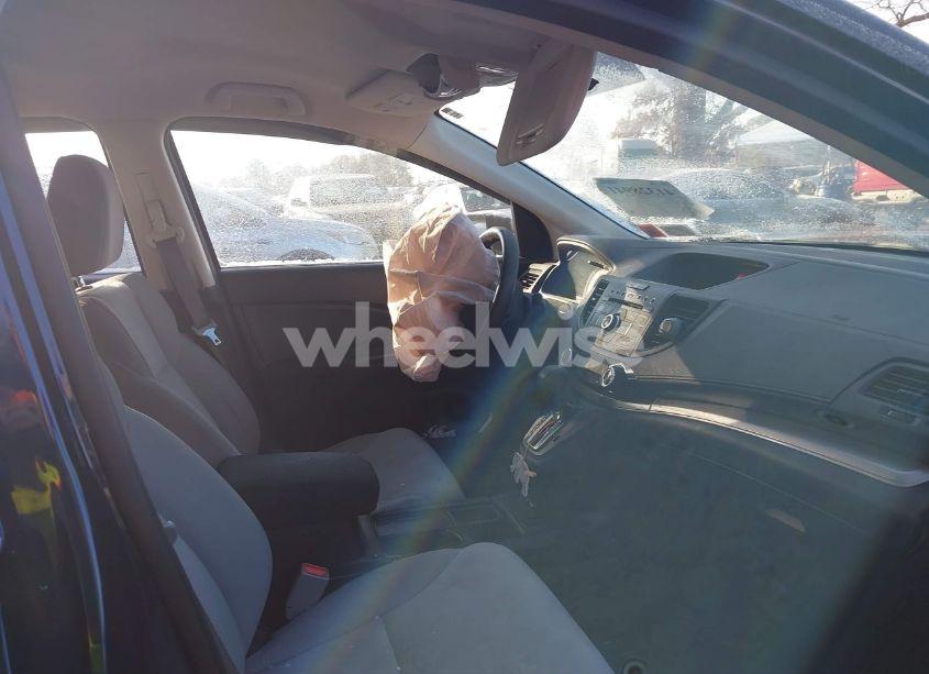 Photo 5 of 2015 Honda Cr-v LX (VIN 2HKRM4H39FH627910)