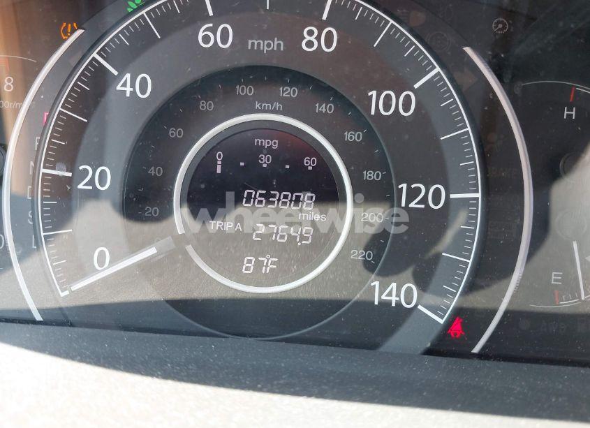 Photo 16 of 2016 Honda Cr-v LX (VIN 2HKRM4H39GH637905)