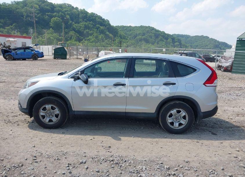 Photo 14 of 2014 Honda Cr-v LX (VIN 2HKRM4H3XEH686818)
