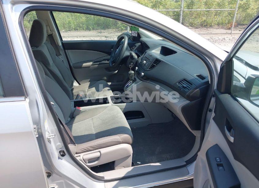 Photo 5 of 2014 Honda Cr-v LX (VIN 2HKRM4H3XEH686818)